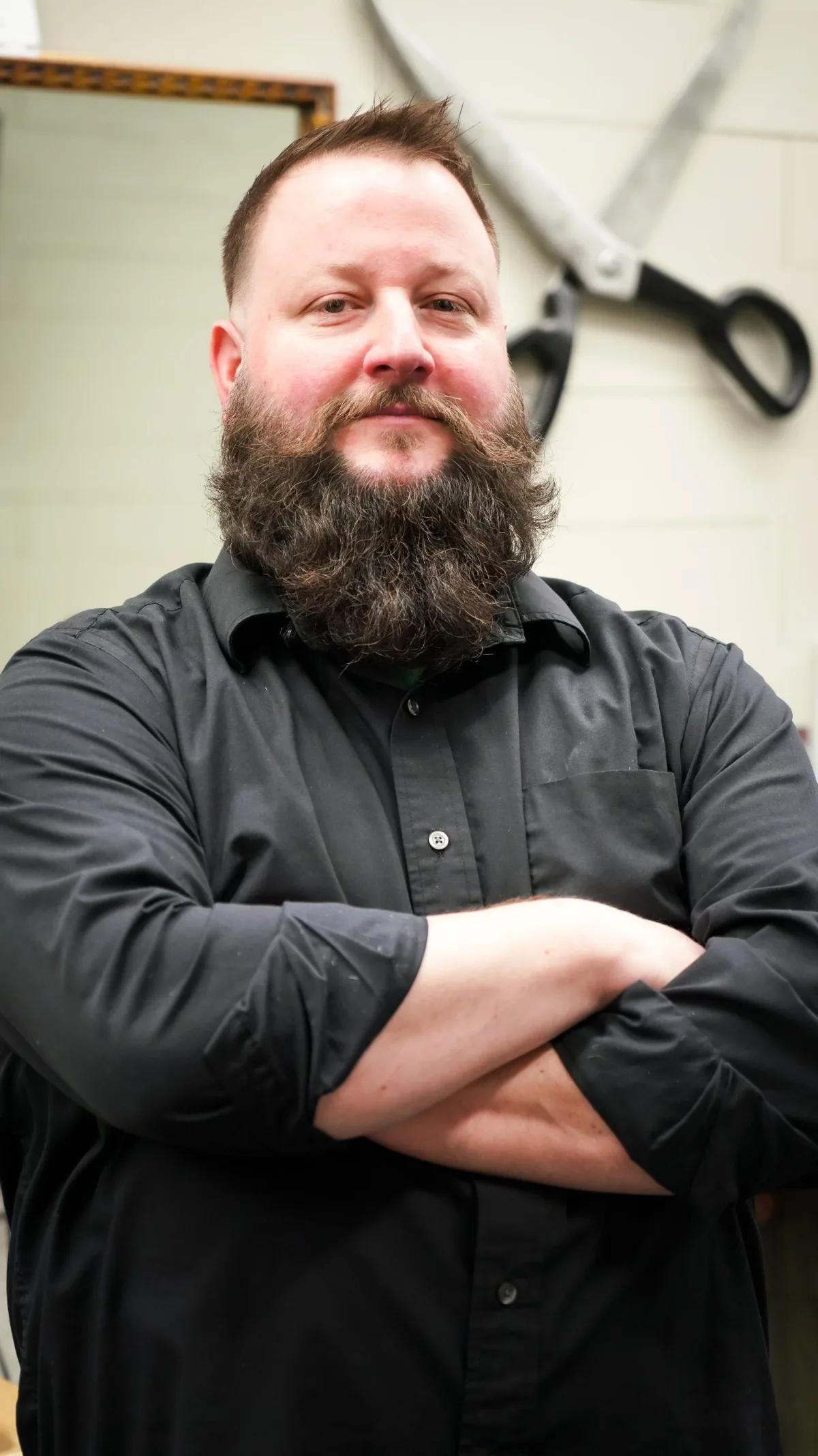 Ben Gostlin, master barber