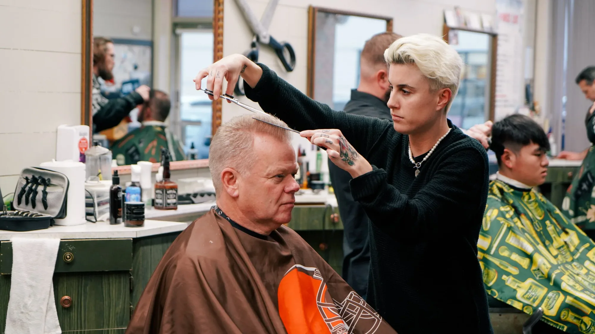 Men's scissor cut at Ledgewood Barber Shop in Strongsville